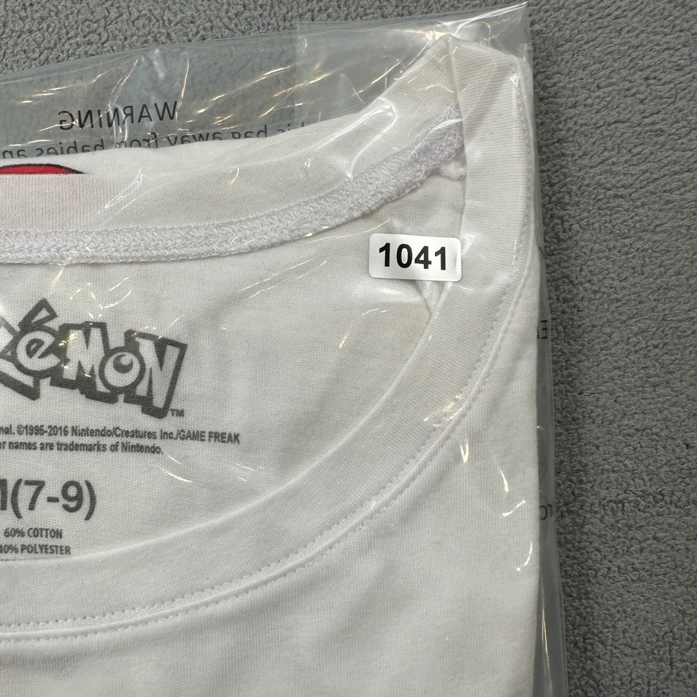 NWT Pokemon Shirt M Gotta Catch 'Em All! White Graphic Short Sleeve Crew Tee - Picture 5 of 5